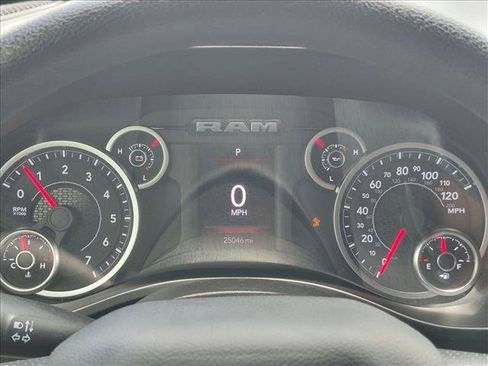Used 2025 RAM 1500 Tradesman w/ Night Edition RWD image 10