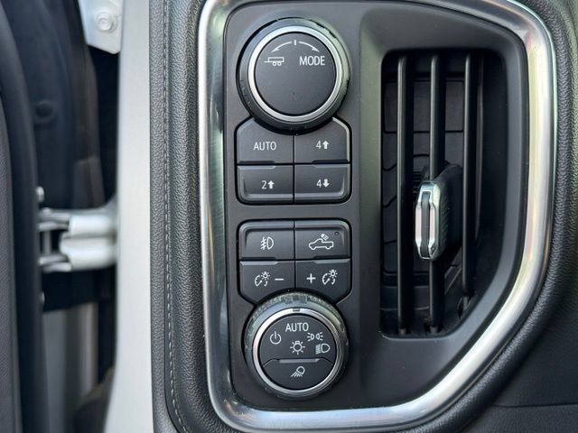 Used 2020 Chevrolet Silverado 1500 LT Trail Boss AWD/4WD image 29