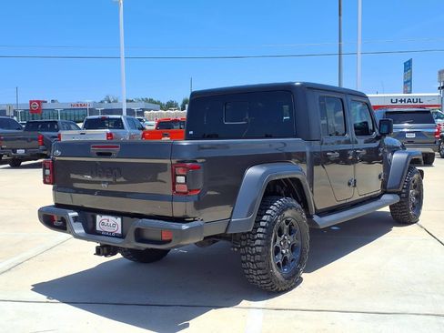 Used 2023 Jeep Gladiator Sport AWD/4WD image 5