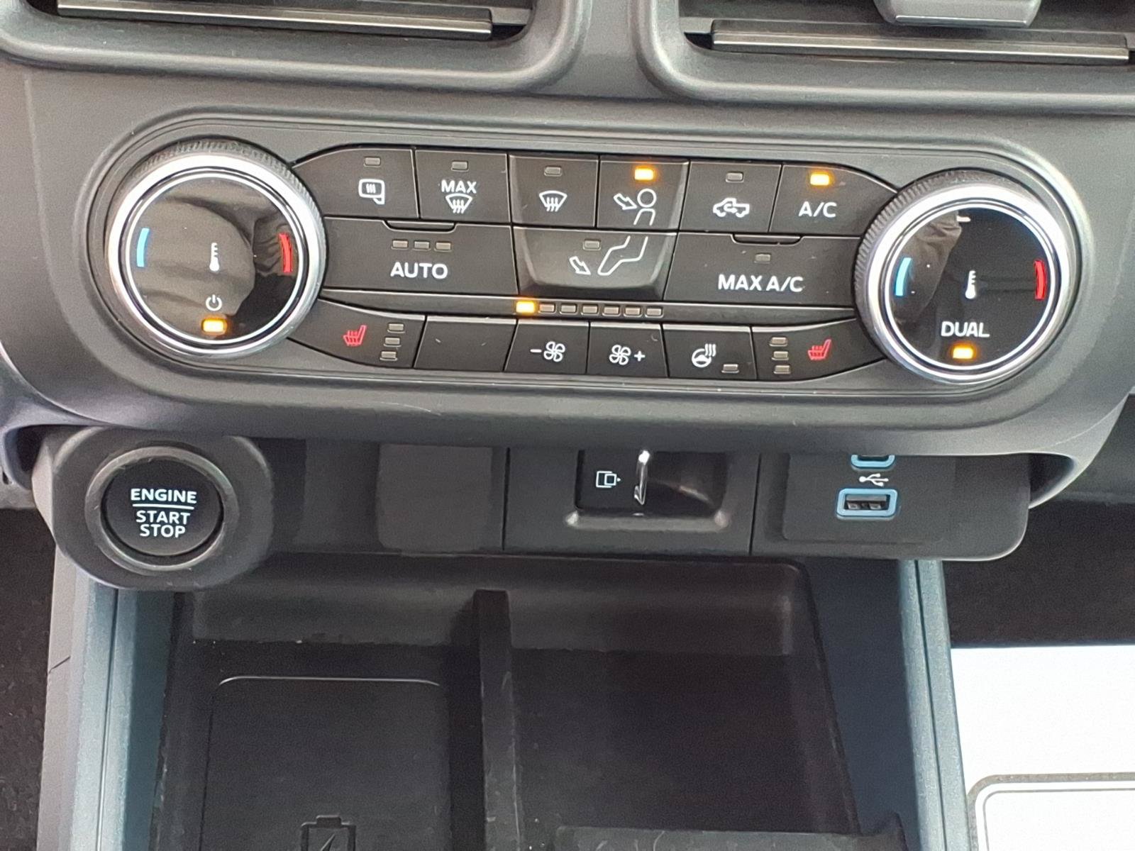 Used 2024 Ford Maverick Lariat w/ Black Appearance Package AWD/4WD image 21