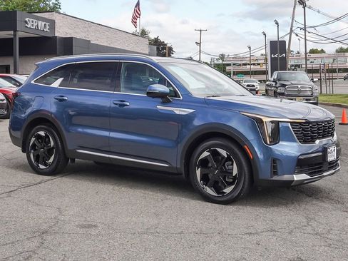 Used 2025 Kia Sorento SX Prestige AWD/4WD image 2