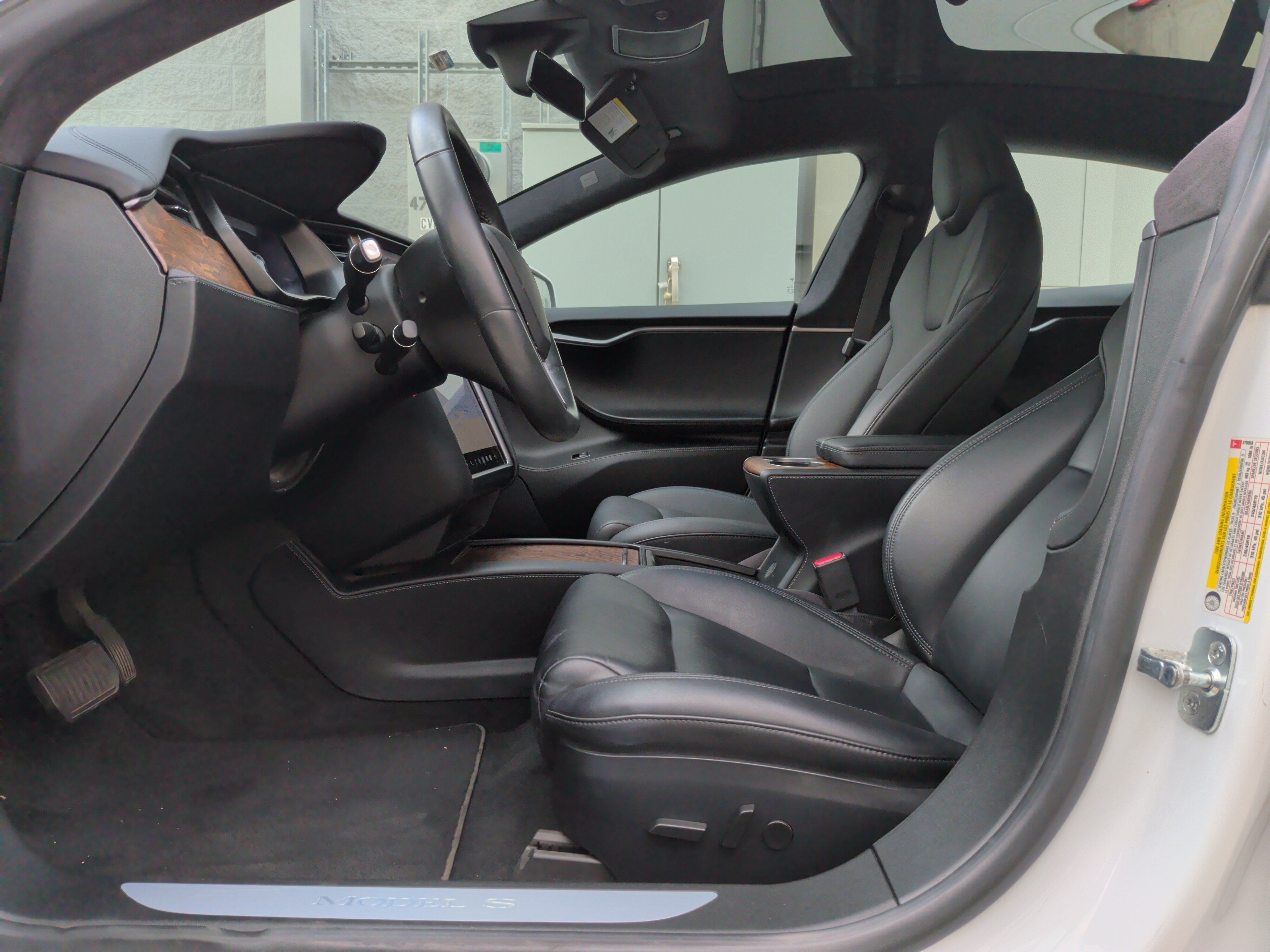 Used 2020 Tesla Model S Long Range Plus AWD/4WD image 16