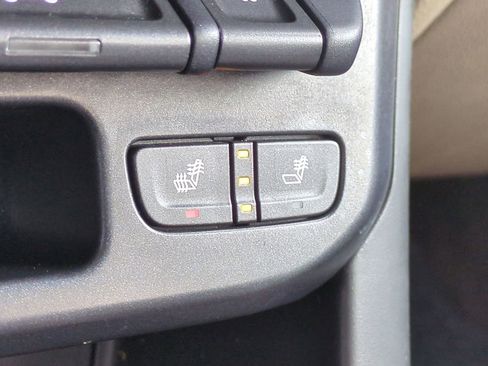 Used 2016 GMC Canyon SLT image 34