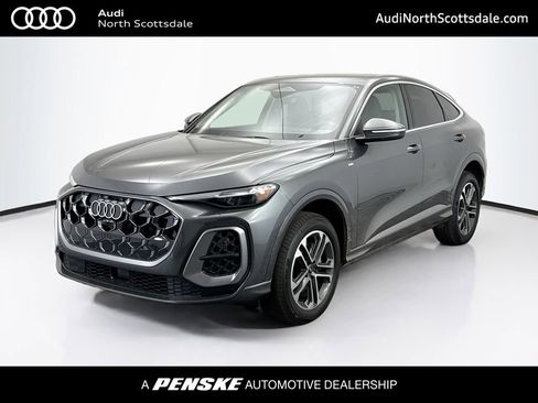 Used 2025 Audi Q5 Premium Plus w/ Premium Plus AWD/4WD image 1