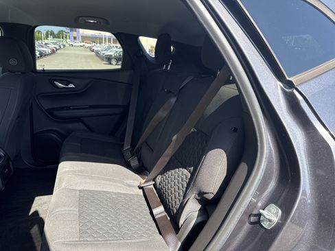 Used 2021 Chevrolet Blazer LT FWD image 32