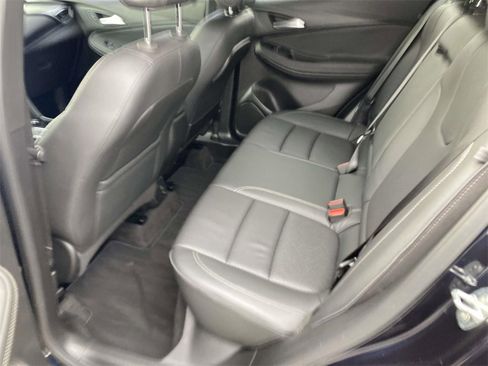 Used 2020 Buick Encore GX Essence w/ Experience Buick Package image 12