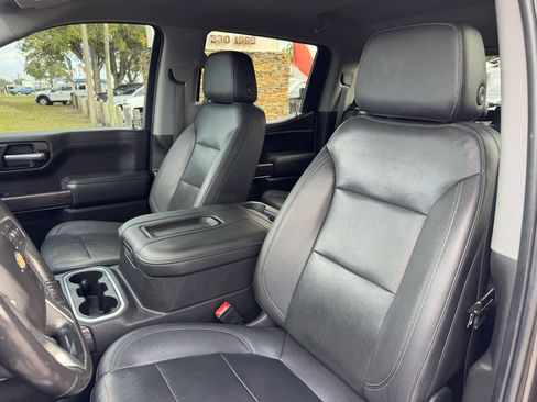 Used 2021 Chevrolet Silverado 1500 LTZ image 34