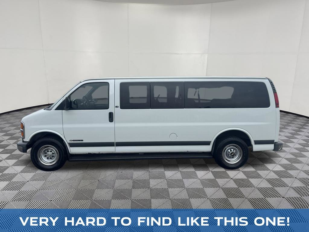 Used 2000 Chevrolet Express 3500 Extended Passenger w/ LS Preferred Equipment Group RWD image 5