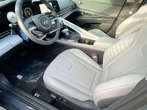 New 2026 Hyundai Elantra Limited w/ Cargo Package FWD image 3