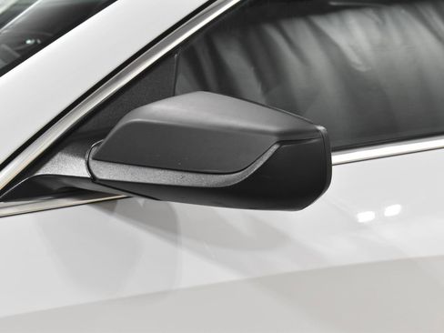 Used 2024 Chevrolet Malibu LT FWD image 33