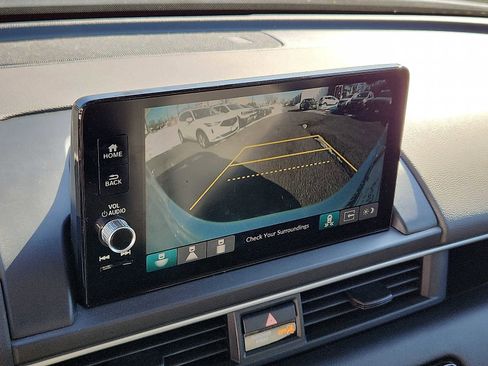 Certified 2023 Honda Pilot EX-L image 17