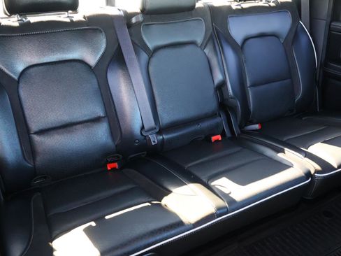 Used 2025 RAM 1500 Laramie w/ Night Edition image 22