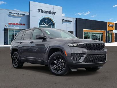 New 2025 Jeep Grand Cherokee Altitude