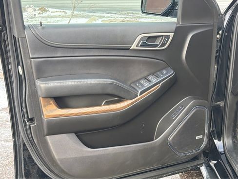 Used 2019 GMC Yukon Denali image 15