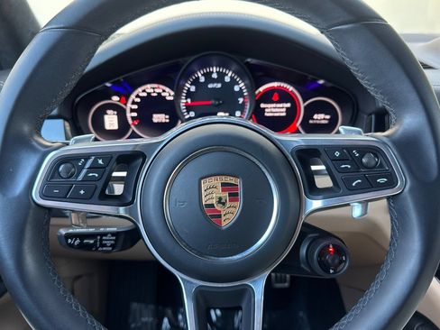 Used 2022 Porsche Cayenne GTS AWD/4WD image 24