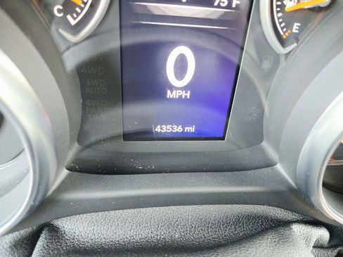 Used 2021 Jeep Wrangler Sport AWD/4WD image 28