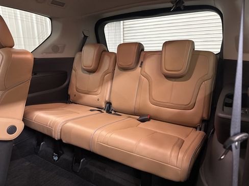 Certified 2025 INFINITI QX80 Sensory image 34