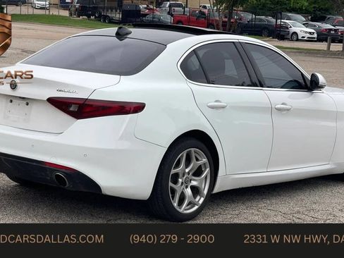 Used 2019 Alfa Romeo Giulia Ti AWD/4WD image 6