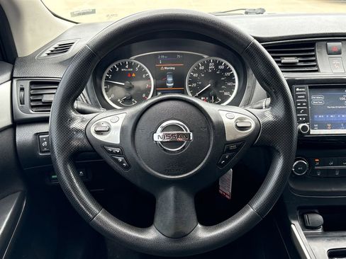Used 2019 Nissan Sentra S FWD image 18