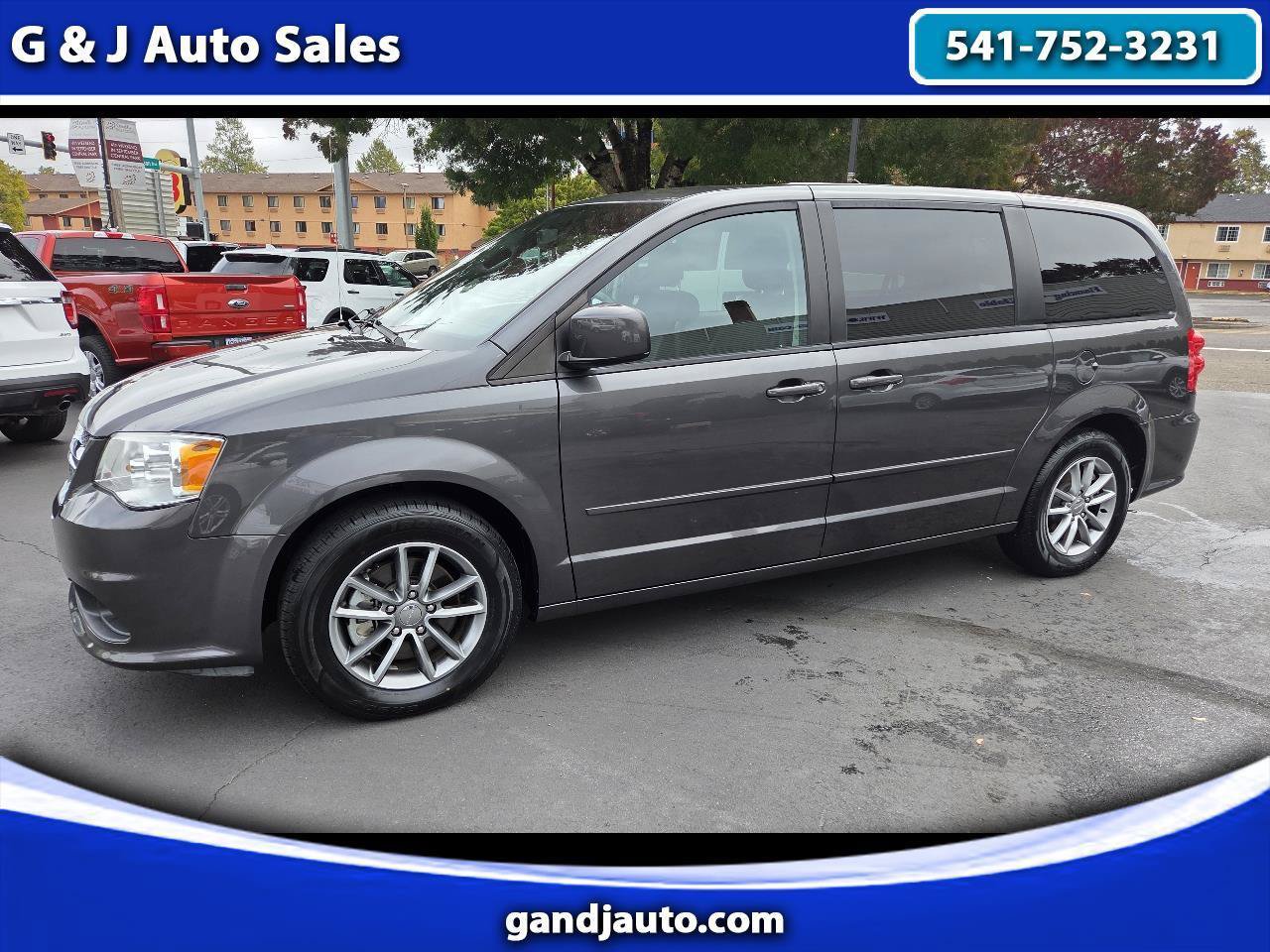 Used 2016 Dodge Grand Caravan SE FWD image 1