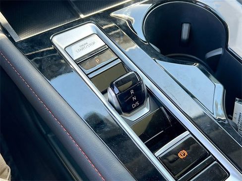 New 2024 Volkswagen Atlas Peak Edition SE image 16