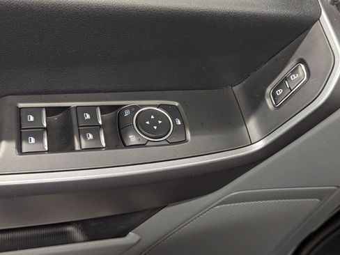 Used 2025 Ford F250 XLT image 17