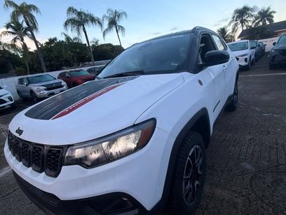 Used 2025 Jeep Compass Trailhawk