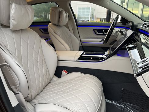 New 2026 Mercedes-Benz S 580 4MATIC Sedan image 23