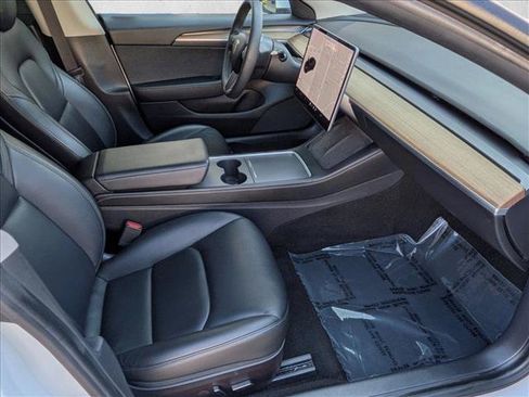 Used 2021 Tesla Model 3 Standard Range Plus RWD image 21