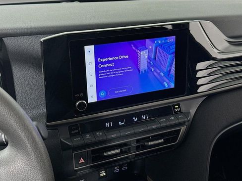 Certified 2025 Toyota Camry LE image 15