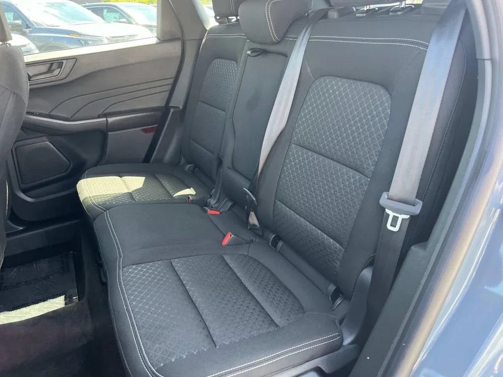 Used 2025 Ford Escape Active w/ Tech Pack #1 FWD image 19