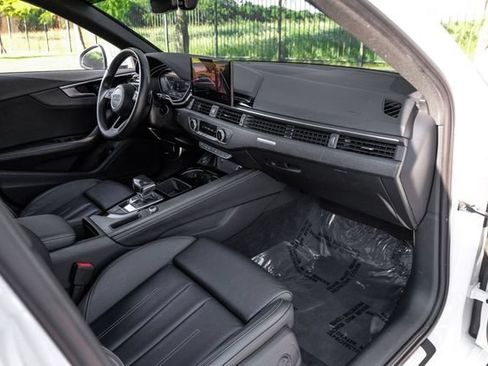Used 2022 Audi A4 2.0T Premium Plus AWD/4WD image 16