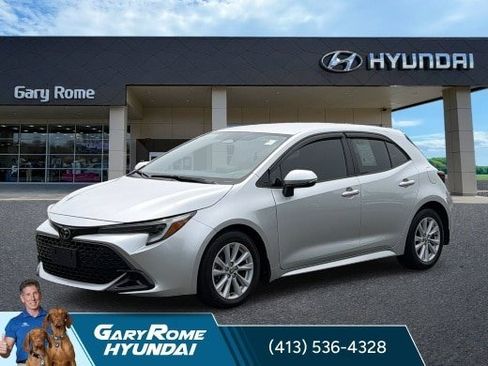 Used 2023 Toyota Corolla SE FWD image 1