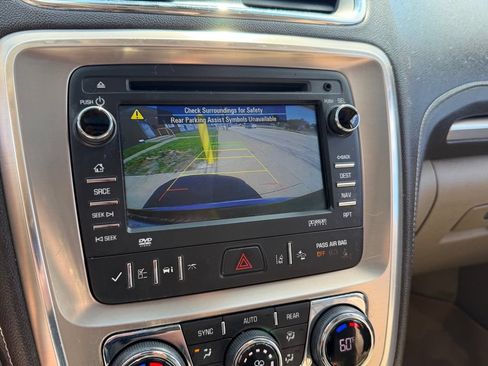 Used 2015 GMC Acadia Denali AWD/4WD image 30