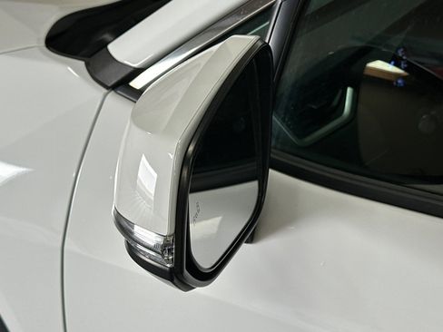 Used 2022 Toyota RAV4 LE image 49