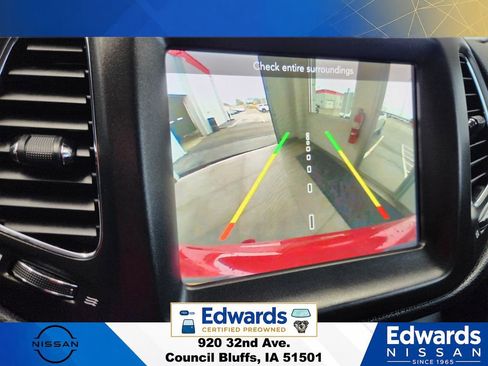 Used 2018 Jeep Compass Trailhawk w/ Leather Interior Group AWD/4WD image 29