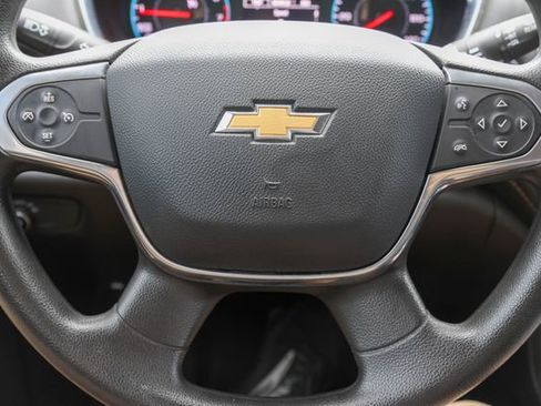Used 2021 Chevrolet Traverse LS FWD image 26