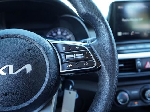 Used 2024 Kia Forte LX image 26