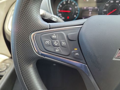 Used 2021 Chevrolet Equinox LS w/ LS Convenience Package AWD/4WD image 27