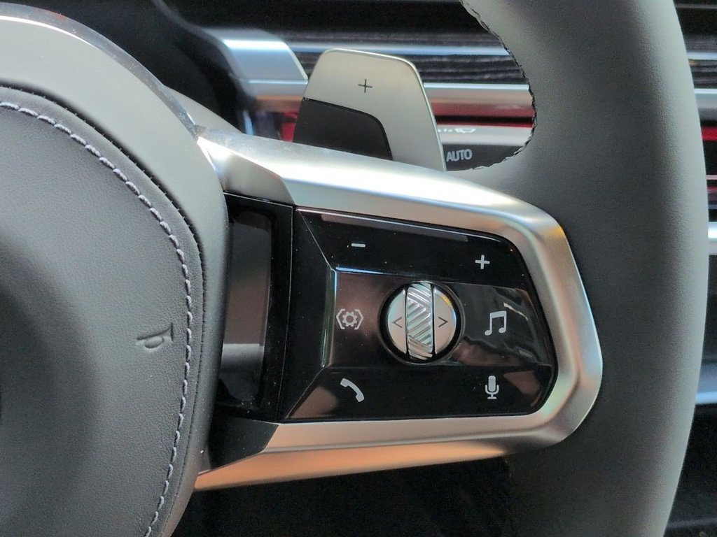 New 2026 BMW 740i xDrive AWD/4WD image 26