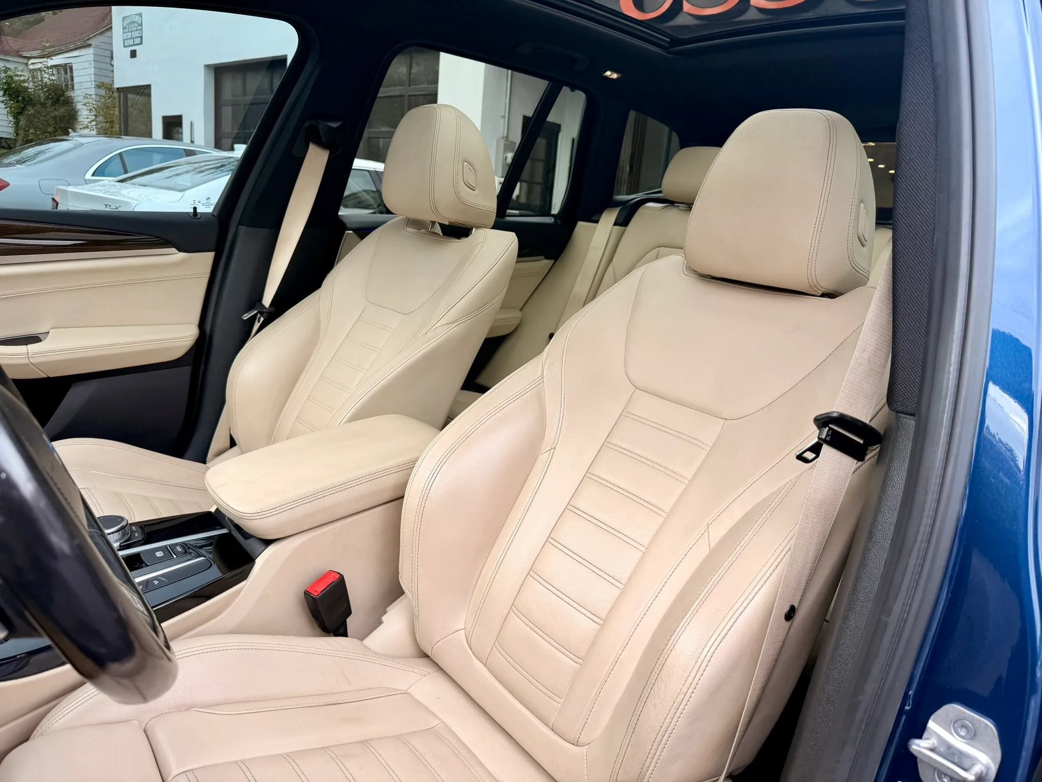 Used 2021 BMW X3 xDrive30i w/ Convenience Package AWD/4WD image 17