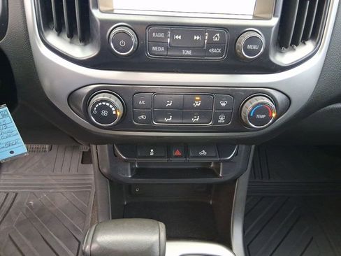 Used 2015 Chevrolet Colorado LT w/ LT Convenience Package image 15