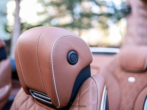 Used 2018 Mercedes-Benz S 560 Cabriolet image 44