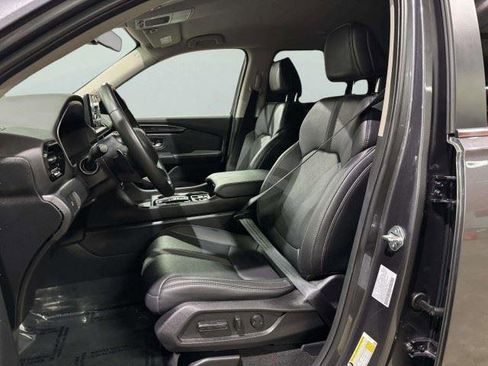 Used 2025 Honda Pilot EX-L image 24
