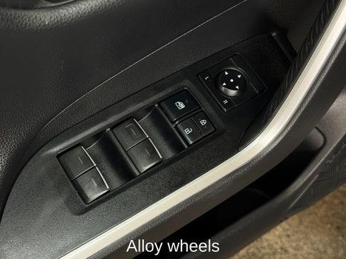 Used 2022 Toyota RAV4 Limited AWD/4WD image 11
