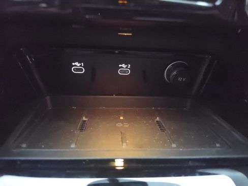 Used 2025 Audi Q5 Premium Plus image 6