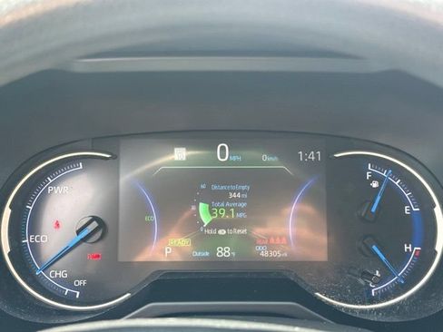 Used 2024 Toyota RAV4 LE AWD/4WD image 22