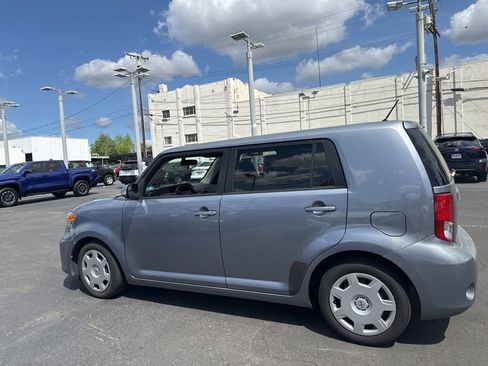 Used 2011 Scion xB image 7