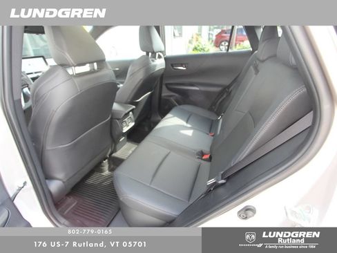 Used 2024 Toyota Venza Limited AWD/4WD image 14