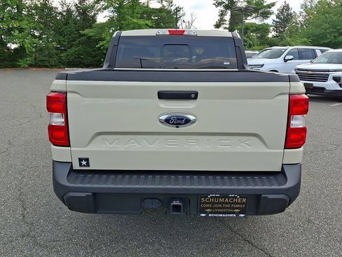 Used 2024 Ford Maverick Lariat w/ FX4 Off-Road Package AWD/4WD image 5
